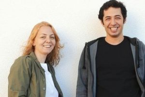 Berlin'de el ele