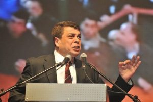 Sendikalardan patronlara 2012 uyarısı