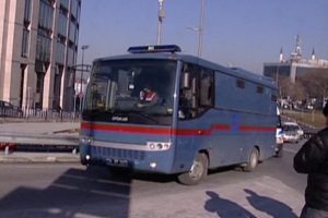 Şike davasındaki tutuklular adliyeye getirildi