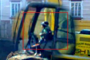 5 yaşında kep&ccedil;e operat&ouml;r&uuml;