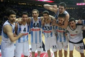 Fenerbah&ccedil;e imkansızı başardı