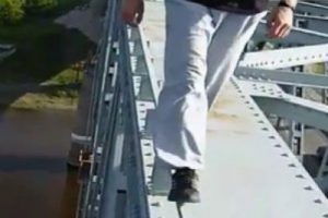 Bu adamda korku denen şey yok