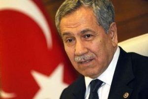 Arın&ccedil;: Bin yıl s&uuml;recek deniliyordu, 10 yıl s&uuml;rmedi!