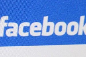 Facebook'un yeni hedefi mobil ağlar
