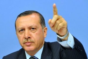 'Biz patronların h&uuml;k&uuml;meti değiliz'