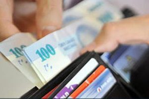 Erkeklerin maaşı eşlerin hesabına yatacak