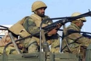 Pakistan'da kanlı g&uuml;n