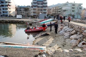 Denize d&uuml;şen kadın boğularak hayatını kaybetti