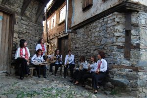 Kadınlar mecliste konser verecek