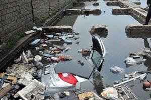 Otomobili yanlış vitese takınca