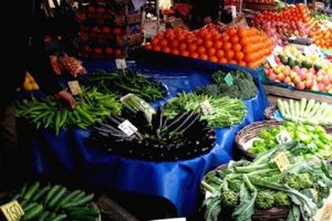 Sokak ve caddelerde pazar devri kapanıyor