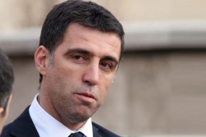 Bu belgeler Hakan Ş&uuml;k&uuml;r'&uuml;n başını ağrıtacak