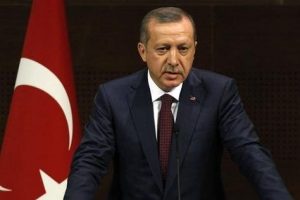 Başbakan a&ccedil;ık ara &ouml;nde!