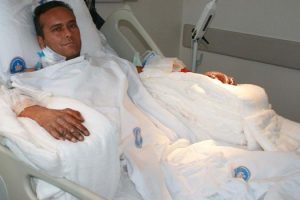 Kol nakli sonrası Atilla Kavdır'ın ilk fotoğrafı
