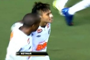 Neymar'dan Messı'yi kıskandıracak gol