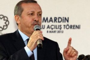 Başbakan'dan 4+4+4 &ccedil;ıkışı