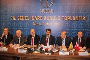 &Ccedil;elik: Sanal tablolardan kurtulalım