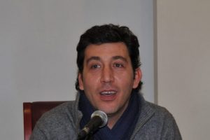 Emre Kınay'dan sinema &ouml;ğrencilerine tavsiyeler