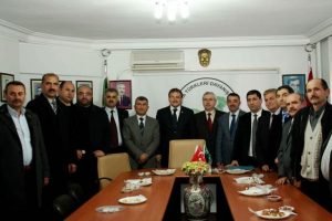 AK Parti Yıldırım'dan soydaşlara destek