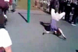 Salıncak bu kadar tehlikeli olur mu?