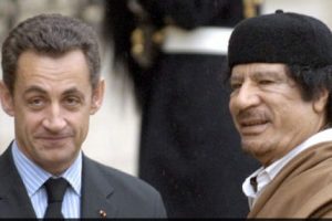 Kaddafi'den 50 milyon euro almış