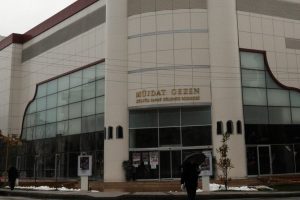M&uuml;jdat Gezen'e haciz şoku!