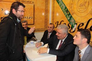 &Uuml;niversite &ouml;ğrencilerini sevindirecek kanun teklifi