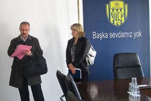 Ankarag&uuml;c&uuml;'ne haciz şoku