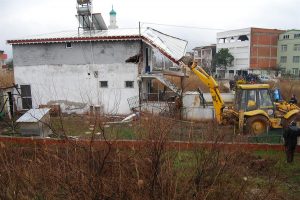 Gemlik'te ka&ccedil;ak yapılara af yok