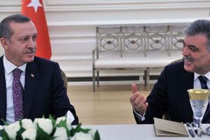 G&uuml;l Erdoğan'ı kabul etti