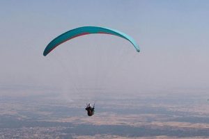 21.800 metreden paraş&uuml;tle atladı
