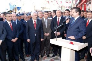 &Ccedil;elik: Her alanda vatandaşlara sahip &ccedil;ıktık