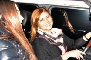 Sibel Can ateş p&uuml;sk&uuml;rd&uuml;!
