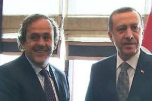 Erdoğan, Platini'yi kabul etti