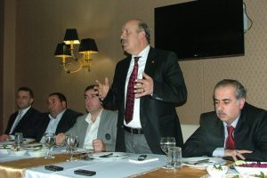Bakkalda ve manavda İznik &Ccedil;inisi sattırmayacağız