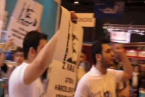 T&uuml;rk standına &ccedil;irkin saldırı