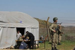 T&uuml;rkiye'ye ka&ccedil;maya &ccedil;alışan siviller &ouml;ld&uuml;r&uuml;ld&uuml;