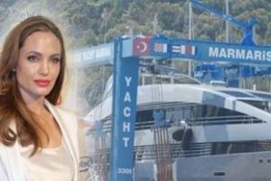 Marmaris'te yatıyor!