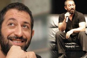 Cem Yılmaz'ın y&uuml;z&uuml; g&uuml;l&uuml;yor