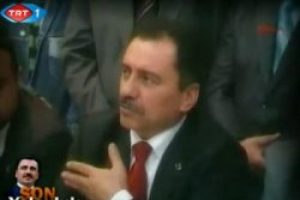 15 dakikada Muhsin Yazıcıoğlu