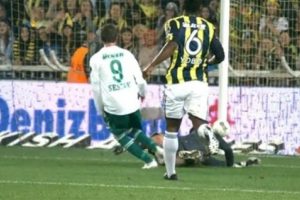 Twitter'da 'direk' geyikleri