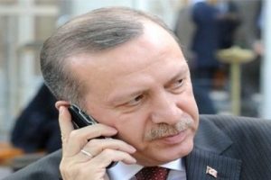 Başbakan bir telefon kadar yakın