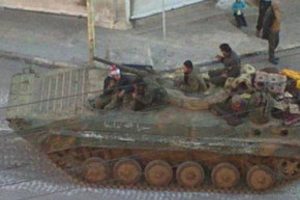 Suriye askerleri L&uuml;bnan'a girdi