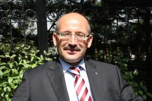 Mustafa &Ouml;zt&uuml;rk'ten hızlı tren m&uuml;jdesi