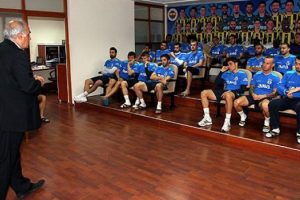 Yeni futbol kuralları anlatıldı