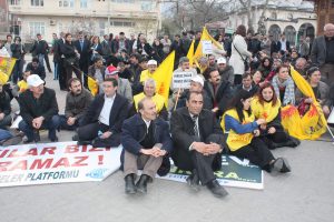 Bursa'da "4+4+4" protestosu
