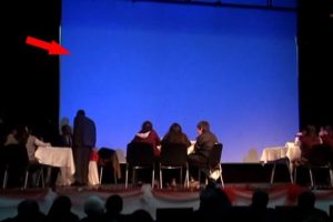 Bilgi yarışmasında bilgisayarın şarjı bitince