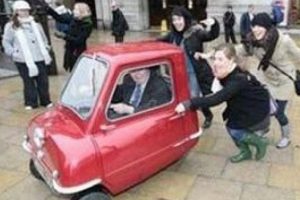 D&uuml;nyanın en k&uuml;&ccedil;&uuml;k otomobili