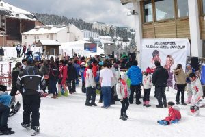 Uludağ kış sezonunu yarışmayla kapattı