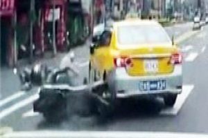 Motosiklet s&uuml;r&uuml;c&uuml;lerinin &ouml;l&uuml;mden d&ouml;nd&uuml;ğ&uuml; an